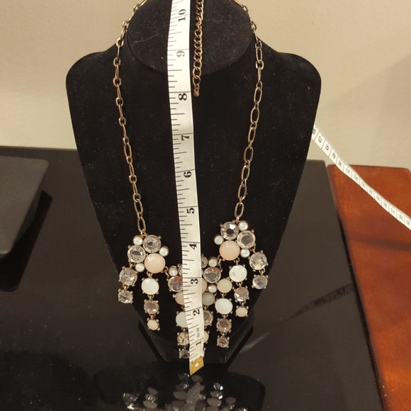 Crystal Statement Necklace - Picture 6 of 7